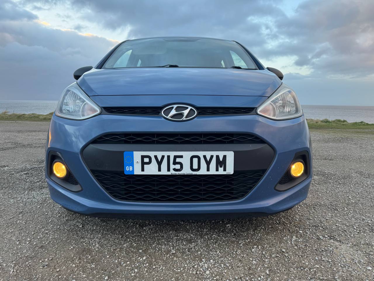 
								Hyundai i10 1.0 S full									