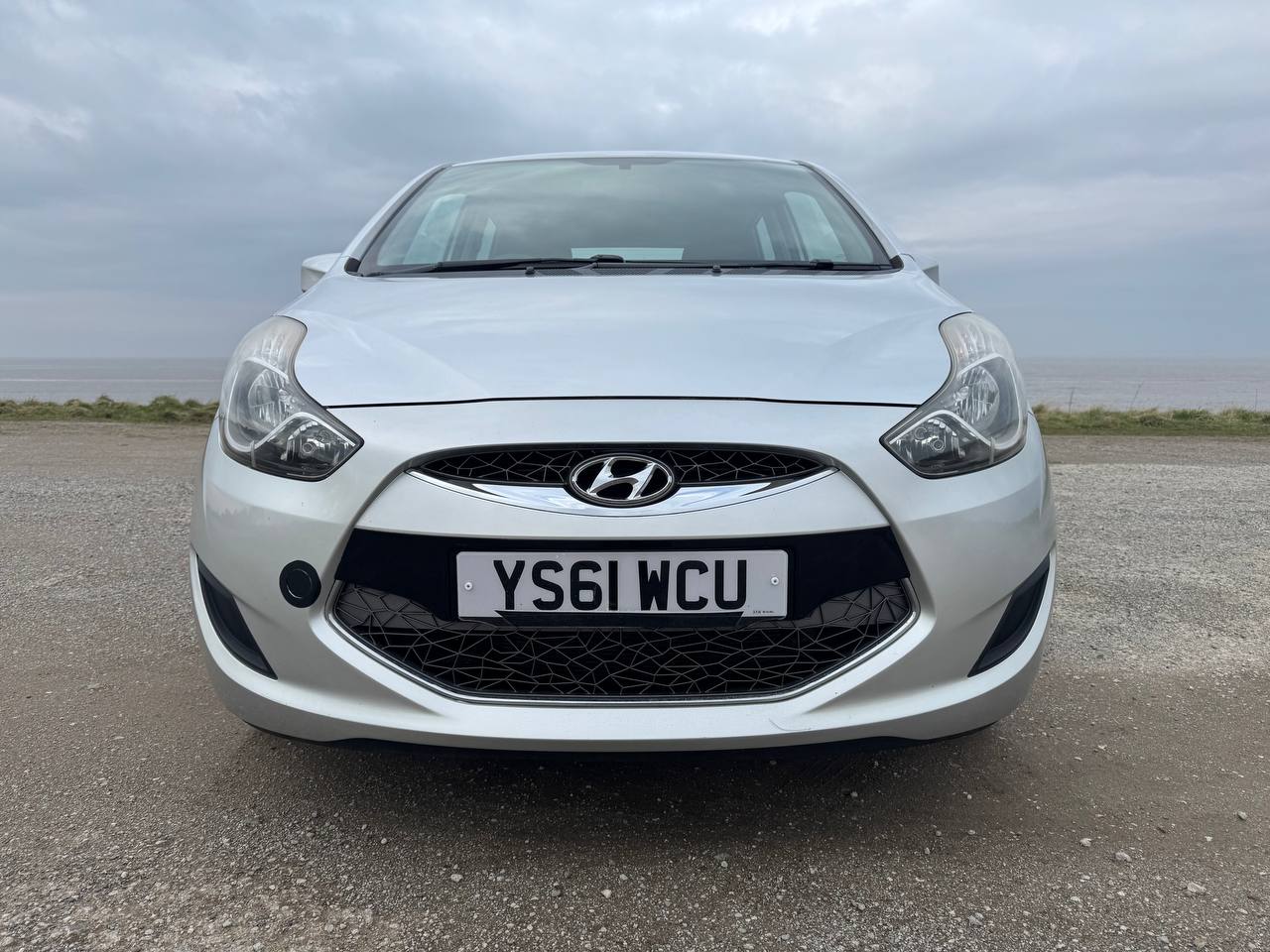
								Hyundai ix20 1.4 Active full									