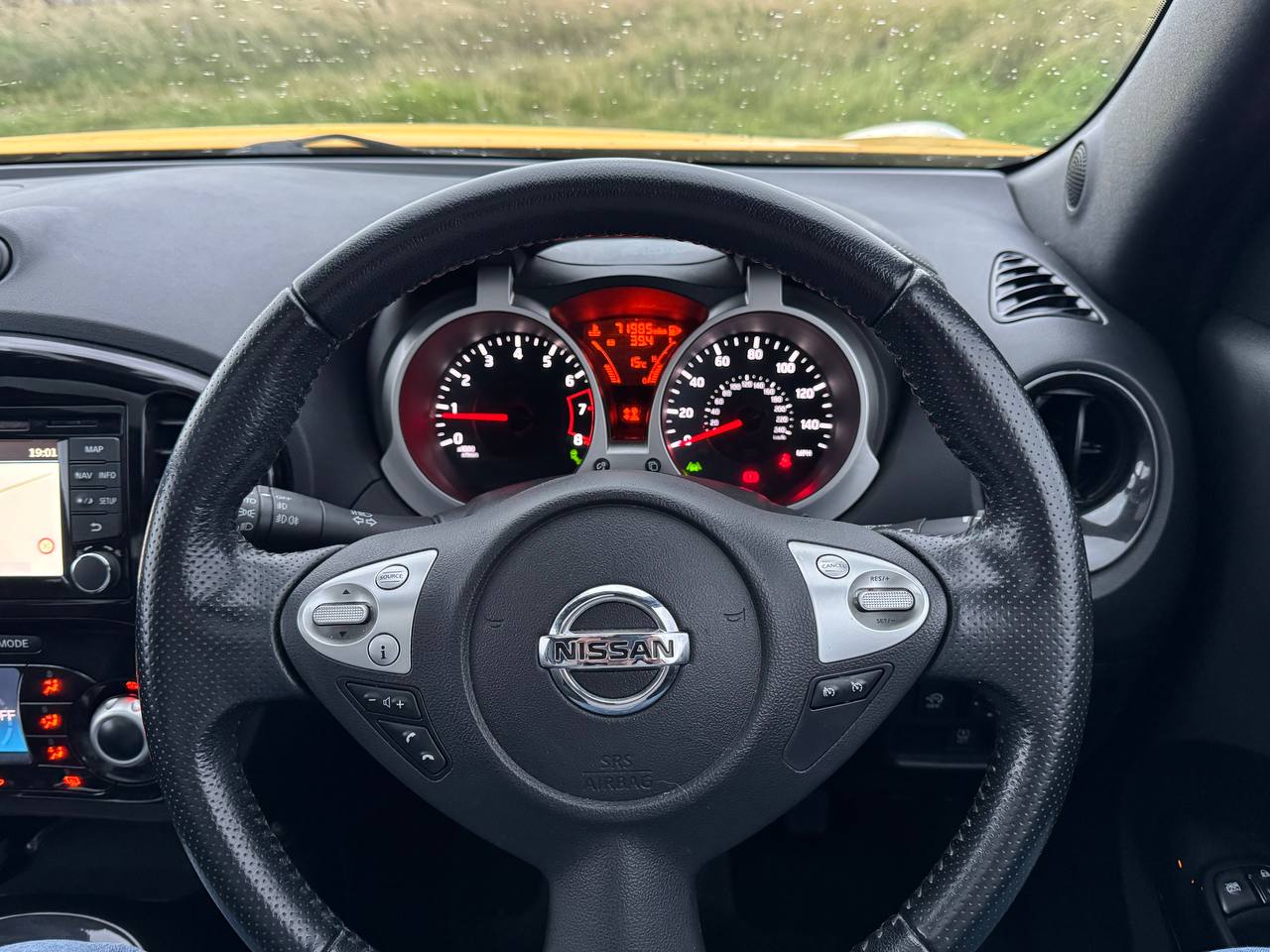 
								2014 Nissan Juke 1.2 DIG-T Tekna, SUV/Hatchback, 5dr, Petrol, Manual, 72k Mileage, No Advisories, HPI Clear — PF14OFB full									