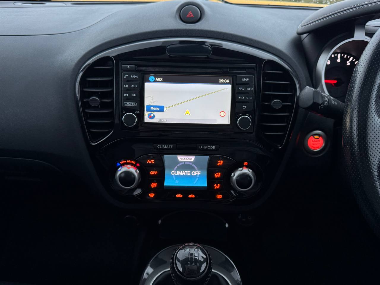 
								2014 Nissan Juke 1.2 DIG-T Tekna, SUV/Hatchback, 5dr, Petrol, Manual, 72k Mileage, No Advisories, HPI Clear — PF14OFB full									