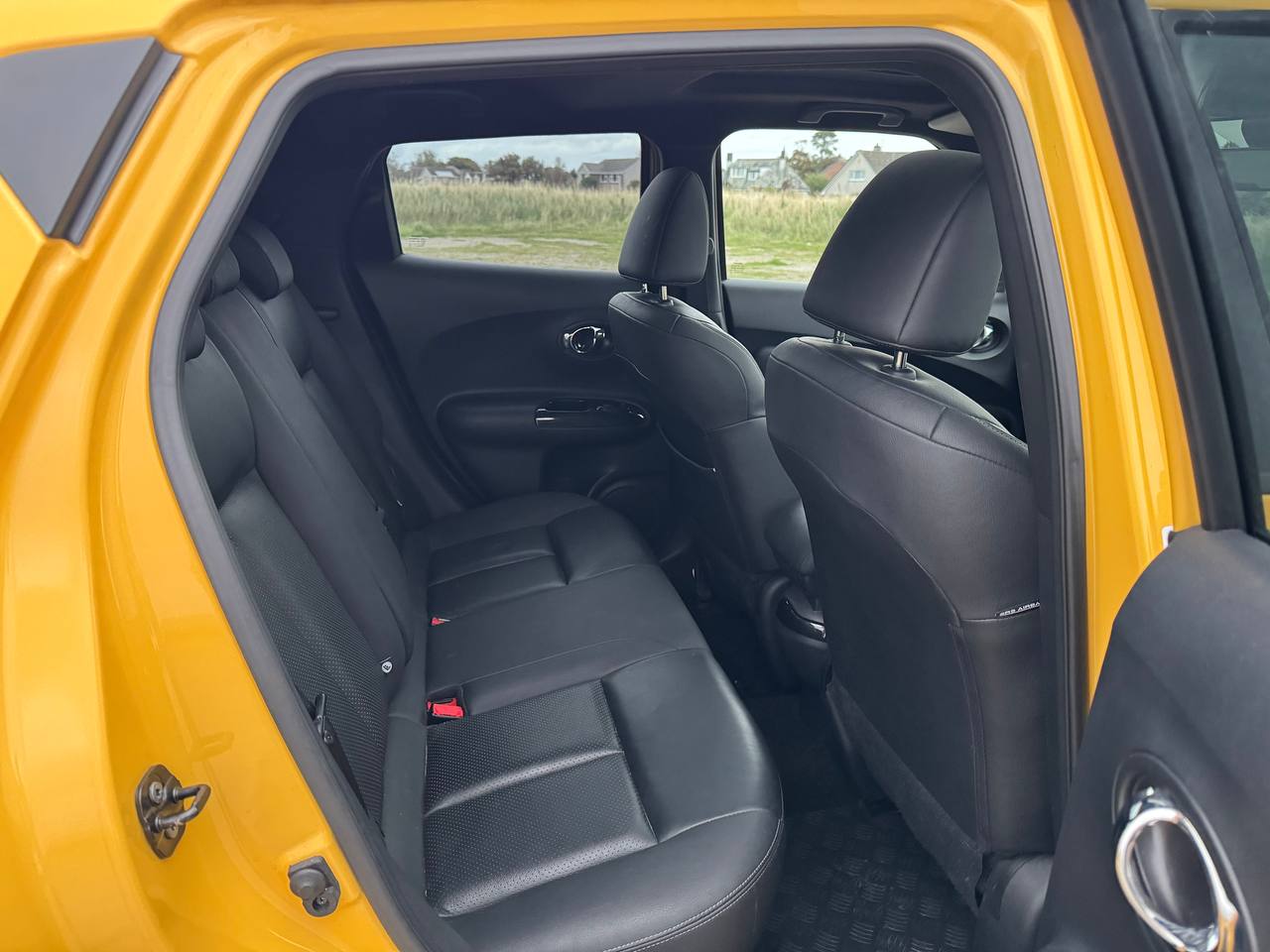 
								2014 Nissan Juke 1.2 DIG-T Tekna, SUV/Hatchback, 5dr, Petrol, Manual, 72k Mileage, No Advisories, HPI Clear — PF14OFB full									