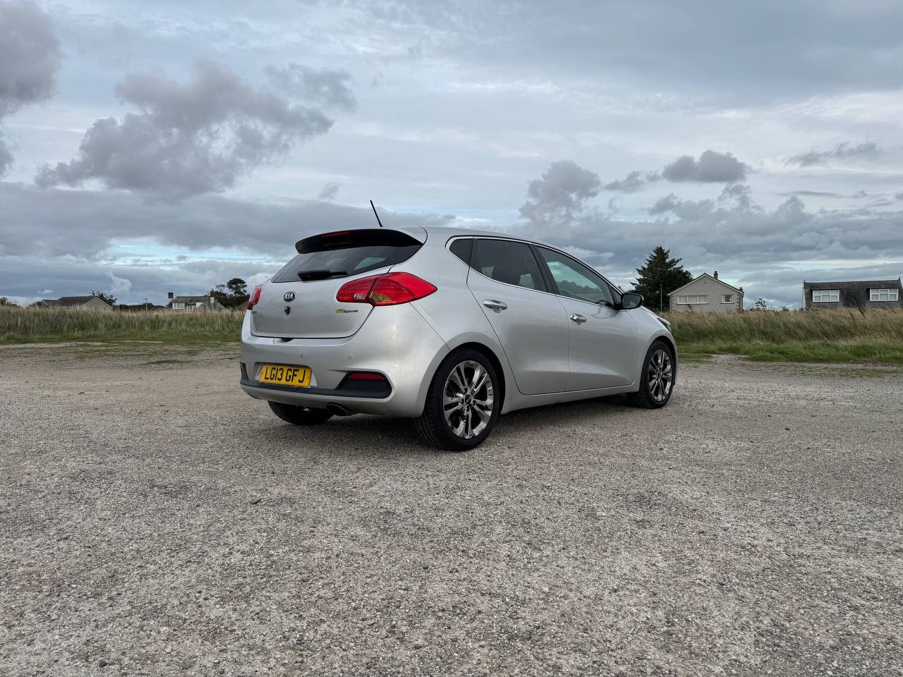 
								2013 Kia Ceed 1.6 GDI Ecodynamics 4, Hatchback, 5dr, Petrol, Manual, 91k Mileage, No Advisories, HPI Clear — LG13GFJ full									