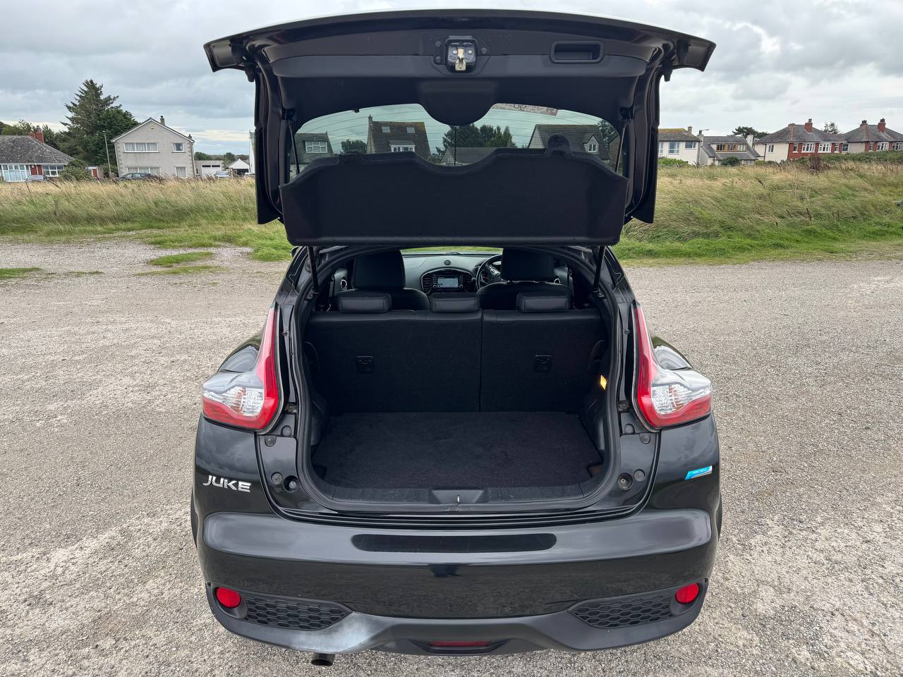 
								2015 Nissan Juke 1.5 DCI 8v Tekna, SUV/Hatchback, 5dr, Diesel, Manual, 75k Mileage, No Advisories, HPI Clear — VE15FNZ full									