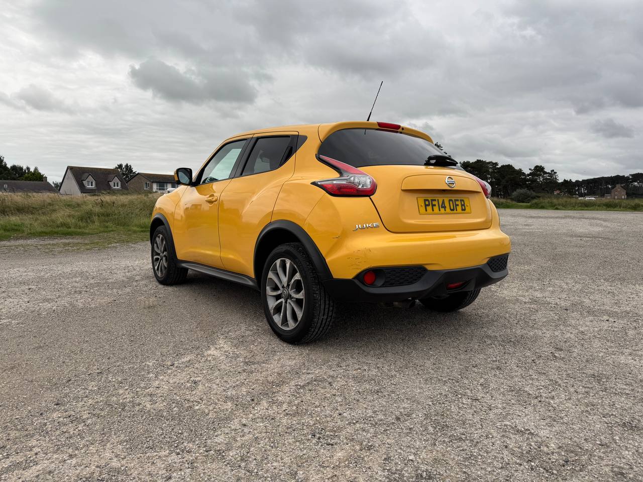 
								2014 Nissan Juke 1.2 DIG-T Tekna, SUV/Hatchback, 5dr, Petrol, Manual, 72k Mileage, No Advisories, HPI Clear — PF14OFB full									