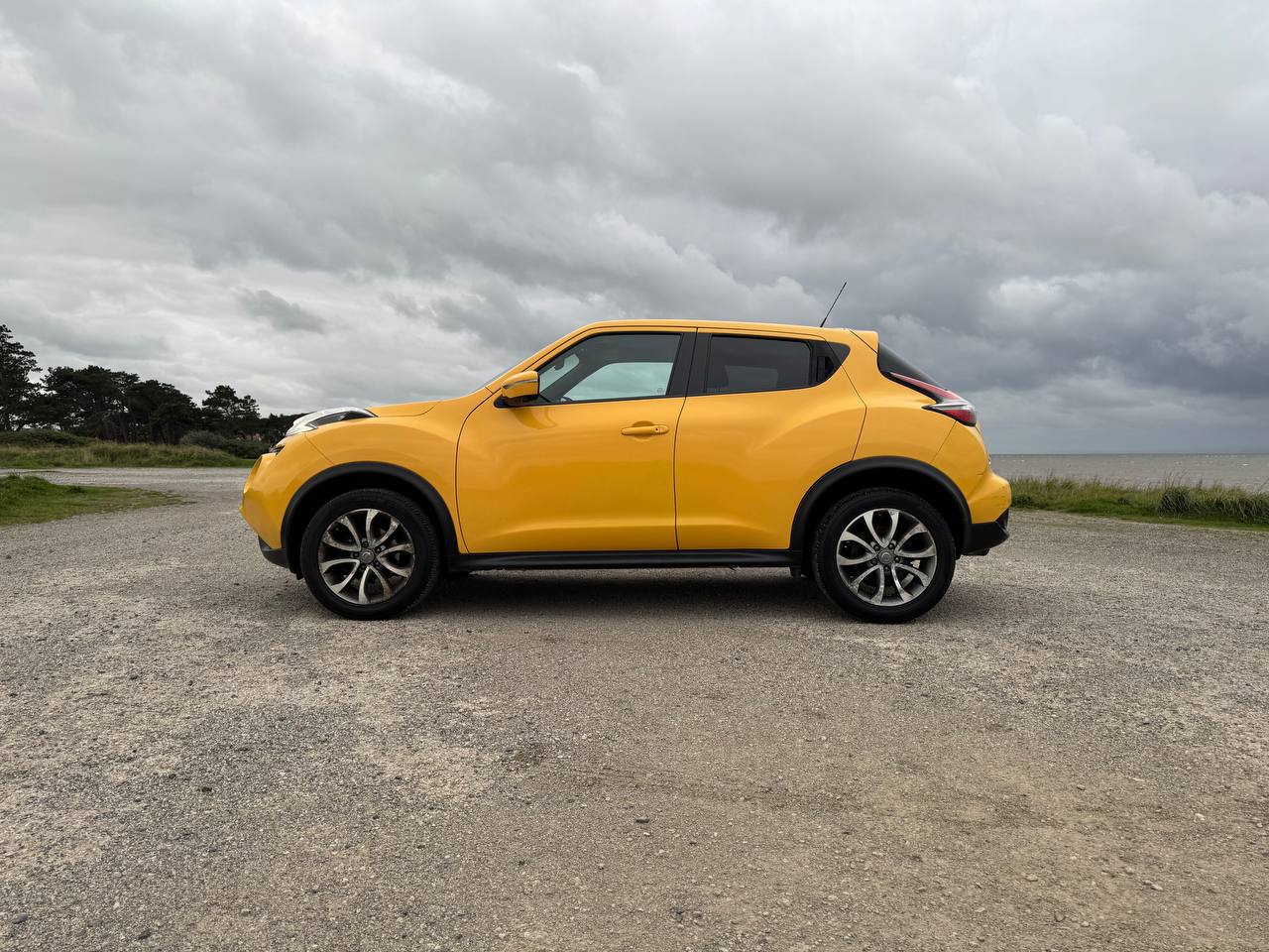 
								2014 Nissan Juke 1.2 DIG-T Tekna, SUV/Hatchback, 5dr, Petrol, Manual, 72k Mileage, No Advisories, HPI Clear — PF14OFB full									